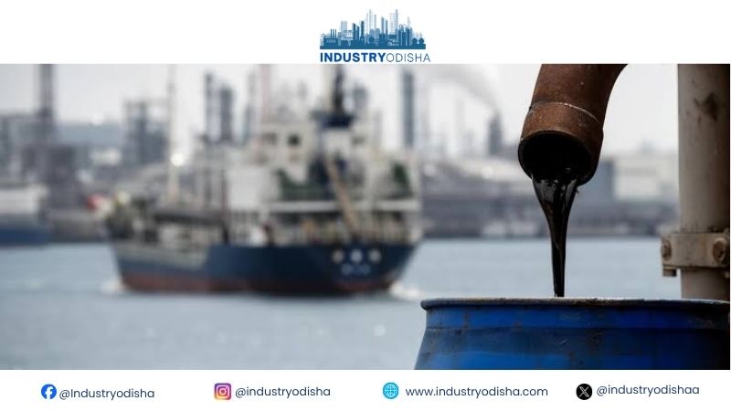 Barrels Return, Fear Lingers: Crude Slips as Gulf Flows Recover