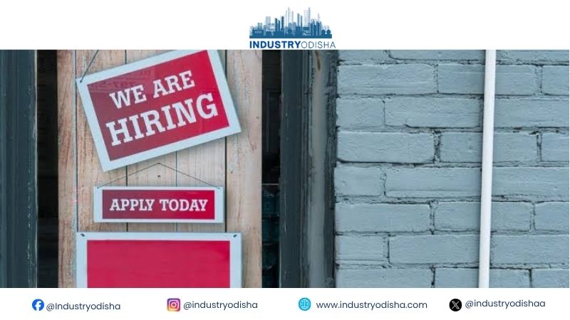 More Seasonal Jobs, Flat Pay as Festive Demand Wavers festive hiring season
